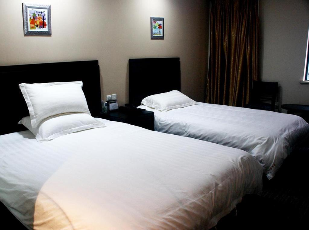 Jitai Hotel - People'S Square Branch Shanghai Extérieur photo