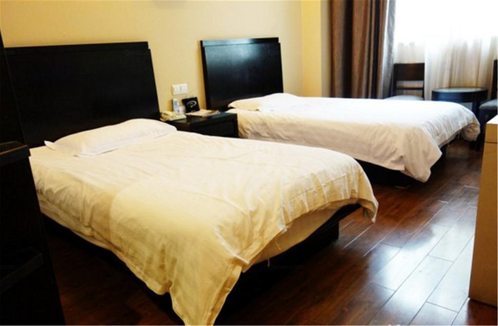 Jitai Hotel - People'S Square Branch Shanghai Extérieur photo