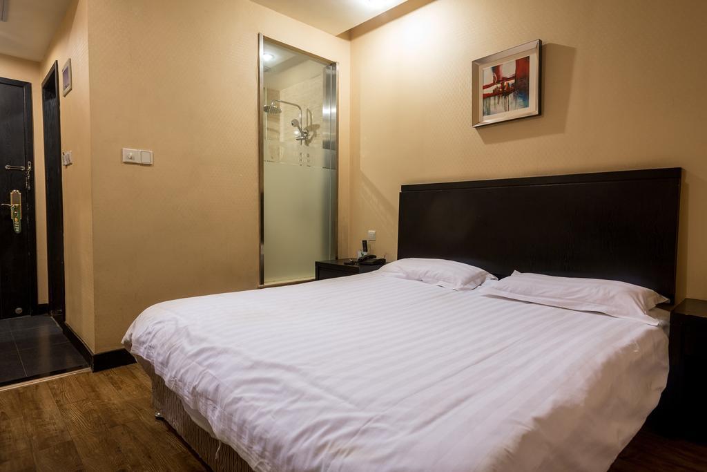 Jitai Hotel - People'S Square Branch Shanghai Extérieur photo